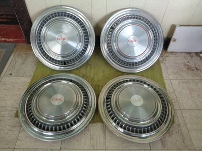 75 76 77 78 79 GMC Truck Van Tapacubos 16" Juego de 4 Cubiertas de Rueda 3/4 - 1 Tonelada 75-79 Foto 1 de 4