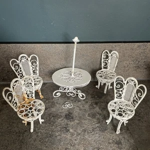 Dolls house White Wire Metal Table & Chairs Set Garden Ornate Set 1:12 - Picture 1 of 6
