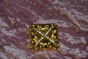 Spilla Bigiotteria dorata e strass  Brooch Broche vintage (5) (V3) ^ - Imagen 1 de 3
