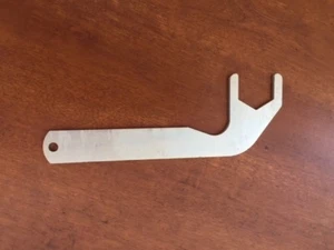 Reese Signature fifth wheel hitch tool - Picture 1 of 1