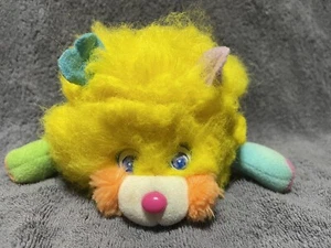 Mini Popple Plush Puffling Stuffed Animal 1980s Vintage Mattel Yellow Pink - Picture 1 of 3