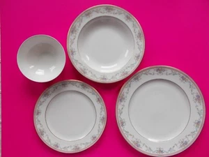 MIKASA DINNER WARE - SPRING CREST BONE CHINA - Pattern Y1013 REPLACEMENT PIECES - Picture 1 of 13