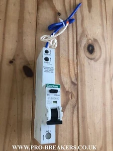 CRABTREE 6A 30MA TIPO B6 RCBO 61/B10630 TIPO B 1 ENCHUFE DE UN SOLO POLO - Imagen 1 de 6