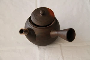 Japanese Tokoname Kyusu Teapot Koji Iwase Unused Signed Wooden Box Cloth - Picture 1 of 11