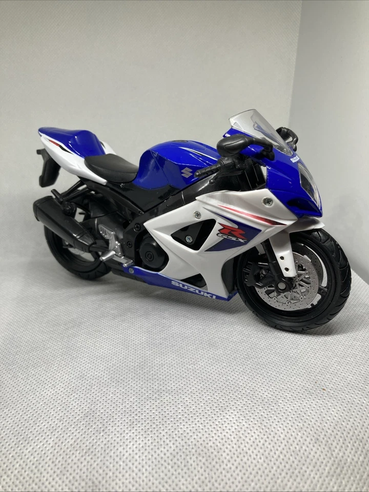 2008 Suzuki GSX-R1000 Blue Bike Motorcycle 1/12 Scale Diecast Model by New Ray - image 1 of 4