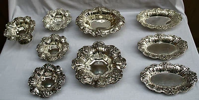 MAGNÍFICO JUEGO DE 9 PIEZAS CENTRALES DE PLATA ESTERLINA FRANCIS I. REED & BARTON 146 OZ Foto 1 de 4