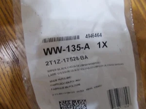 New Motorcraft Windshield Wiper Blade WW-135A - Picture 1 of 2