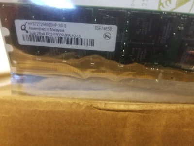 Qimonda HYS72T256920HP-3S-B 2GB PC2-5300 ECC DDR2-667MHz 240-pin ECC Registered - Image 1 of 3