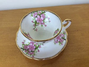 Foley Bone China England APFELBLÜTE Tasse & Untertasse Goldrand 1948-63 - Bild 1 von 8