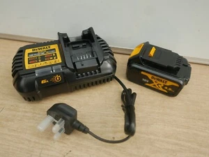 DeWALT DCB116 12v 18v & 54v FLEXVOLT xr fast charger + DCB182 4 ah battery - Picture 1 of 5