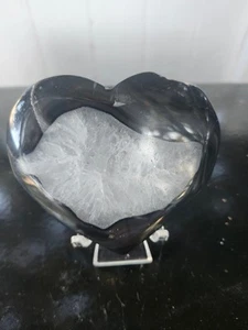 agate heart! 8.1 ounces, 3.75 inches long, 3.25 inches tall - Picture 1 of 11