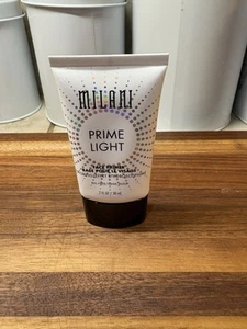 Milani Prime Light Strobing + Pore-Minimizing Face Primer 1 fl oz  (#qq3) - Picture 1 of 3