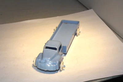 1940s Chevrolet Flatbed Truck Made in USA - Image 1 of 4