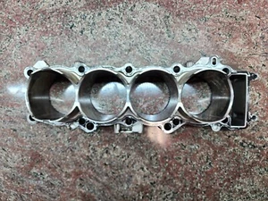 2015-2019 Yamaha YZF-R1 Engine Cylinder Barrel OEM 2CR-11311-00 (READ DESC) - Picture 1 of 10
