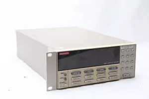 Sistema de conmutación T189595 Keithley 7001 mainframe 7020 tarjeta de interfaz de E/S digital S43 - Imagen 1 de 13