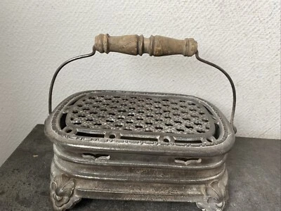 Ancienne Chaufferette En Fonte Poignée Braise Chauffe Plat Métal Fonte ? Deco - Photo 1/4