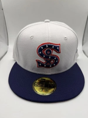 New Era 59Fifty Chicago White Sox Hat MLB Fitted Cap White/Navy 7 1/4 - Image 1 of 4