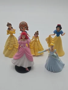 Disney Princess Mini Figure Lot of 6 – Belle, Ariel, Cinderella, Snow White,... - Picture 1 of 2