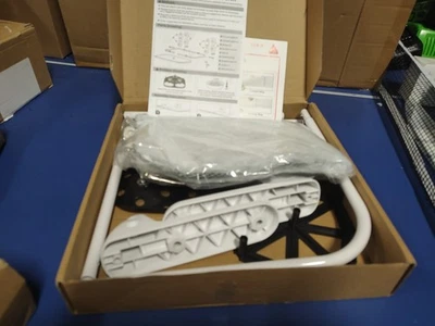 Zoratoo  Cat Window Perch Cordless Foldable Cat Hammock Bed for Window  - Image 1 of 4