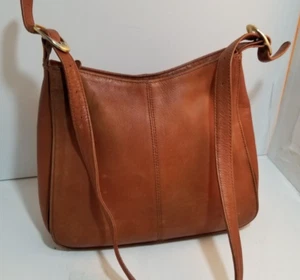Liz Claiborne vintage cross body purse bag Leather shoulder strap - Picture 1 of 7
