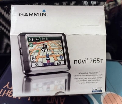 Garmin Nuvi 265T Lifetime Traffic Bluetooth - Image 1 of 4
