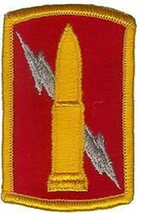 US ARMY 224TH ARTILLERY BRIGADE CLASS A PATCH - FULL COLOR - Picture 1 of 1