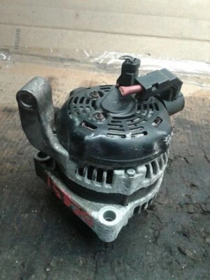 Оригинальный генератор переменного тока Dodge CARAVAN 2001-2007 3,3 л 160 А - Изображение 1 из 2