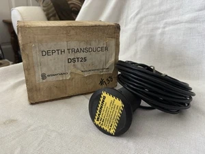 Standard Depth Transducer DST25 Thru-hull NEW! - Picture 1 of 3