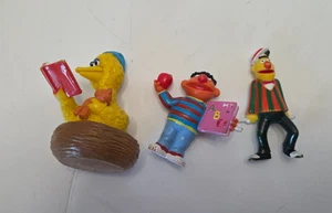3 SESAME STREET PVC - 3" BIG BIRD, BERT & ERNIE - Picture 1 of 1