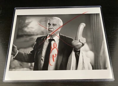 Funny 1988 The Naked Gun Original Photo Leslie Nielsen 8 By 10 80s Movie Type 1 - Image 1 of 4