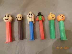 Lot of vintage Halloween Pez dispensers - Picture 1 of 2