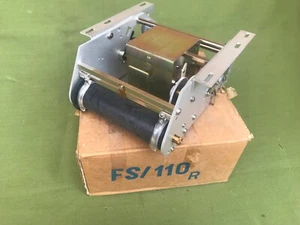 Meccanismo orologio  a carica mensile -nuovo- - Foto 1 di 8