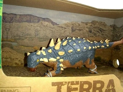 Detailed Euoplocephalus armour Dinosaur Toy Figure Figurine Life-Like Terra bony - Image 1 of 4