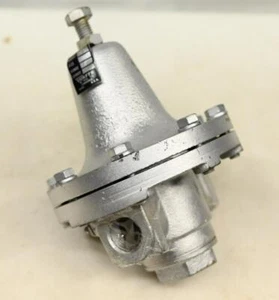 WATTS 152A (145M1) 3/4" Process Steam Pressure Regulator, Iron - Picture 1 of 5
