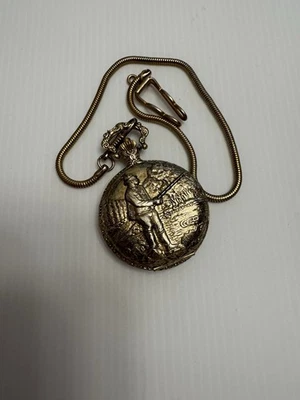 Reloj Bolsillo de Pesca Vintage Lucerna Antimagnético DORADO Tono Elevado con Cadena Foto 1 de 4