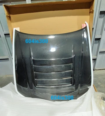 Капот вентилируемый из углеродного волокна R-Tune стиль Z-Tune для Nissan R34 GTT GTR BNR34 - Изображение 1 из 4