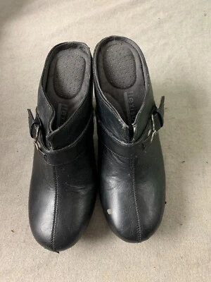 FLEXISOLE Fashion Bug Slip-On Buckled Black Mules Women Size US 9.5M - Image 1 of 4