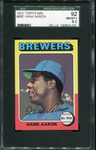 1975 Topps MINI Baseball # 660 Hank Aaron (NM-MT+) SGC 8.5 - Picture 1 of 2