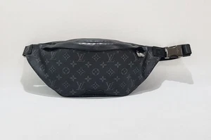 Louis Vuitton Discovery Waist Bag 71504531 - Picture 1 of 10