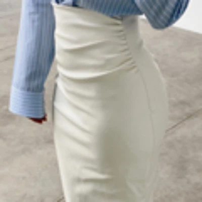 Primavera Lujo Elástico Cuero PU Acanalado Vendaje Falda Lápiz Mujeres Ropa de Oficina Foto 1 de 4