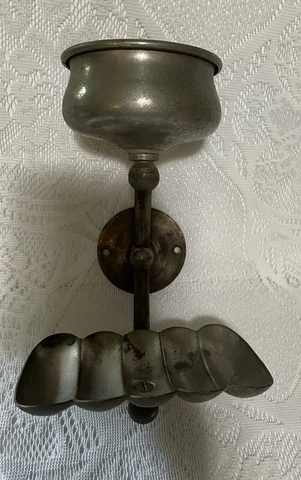 Art DECO Metal Wall CUP HOLDER & SOAP DISH 1900's Bathroom Decor Accessory Cover