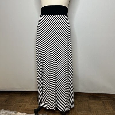 Karen By Karen Kane Maxi Skirt Womens Medium Black White Chevron Stripes NWOT - Imagem 1 de 4