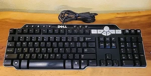Dell Deluxe SK-8135 Wired Mechanical Keyboard Black  2 USB Imputs - Picture 1 of 4