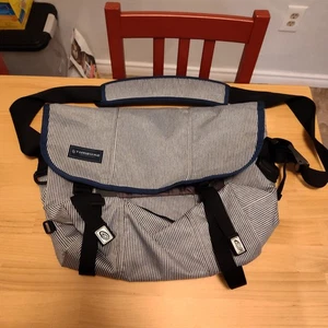 Timbuk2 Classic Messenger Bag blau-weiß gestreift - Bild 1 von 12