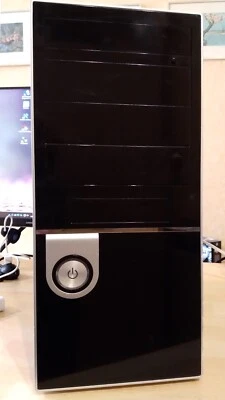 PC AMD A8-5600K, 8GB RAM, 1TB HDD, 120GB SSD, Windows 10 - Bild 1 von 4