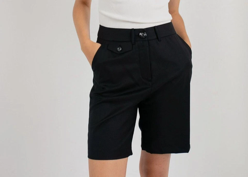 Anna Quan Women's Black Rae Wool Shorts Size AU 4 / US 0