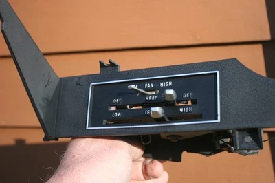 70-74 Mopar E Body Cuda Challenger Non Ralley Heater Control And Bezel - 2884723 - Image 1 of 4