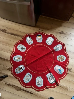 Falda/mantel de fieltro árbol de Navidad 46"" de colección 12 días Foto 1 de 4