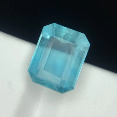 Lupa Natural Limpio Corte Esmeralda Belleza de Fluorita Azul Cielo 15.40 Piedra de Garat Foto 1 de 4