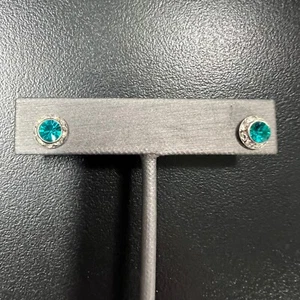 Vintage Stud Pierced Earrings Blue and Clear Crystals Silver Tone - Picture 1 of 5
